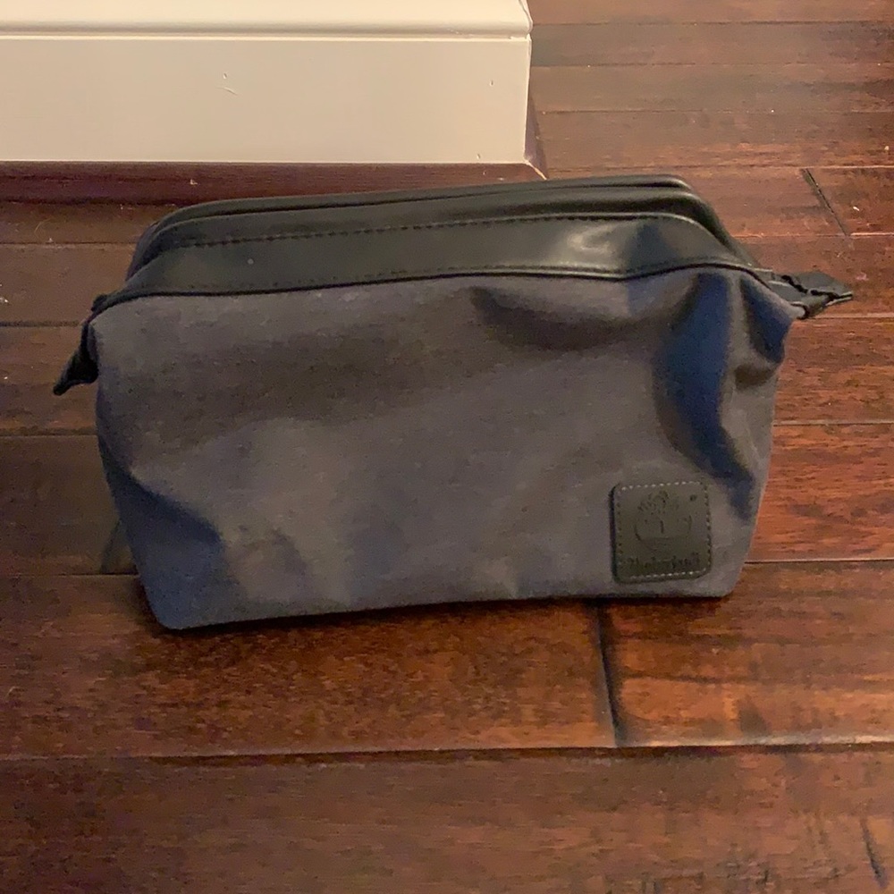 Timberland Men’s Dopp Kit Toiletries Bag EUC!
